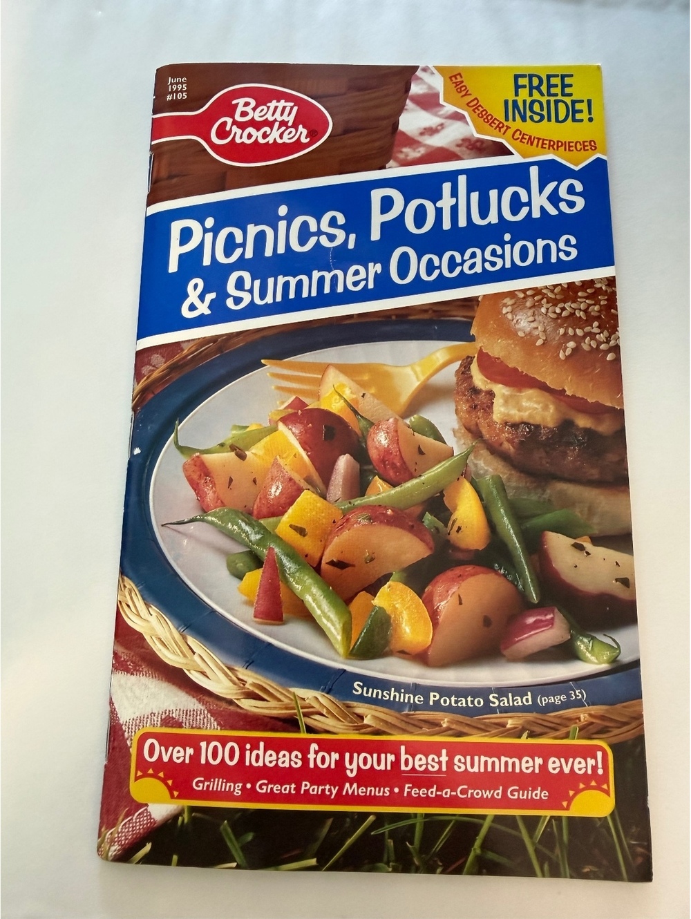Betty Crocker Picnics, Potlucks & Summer Occasions Cookbook Magazine